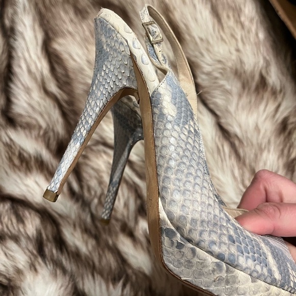 Jimmy Choo | FROSTED PYTHON WHITE Peep Toe Stilettos | Size 39 | 9.5 - Picture 6 of 10